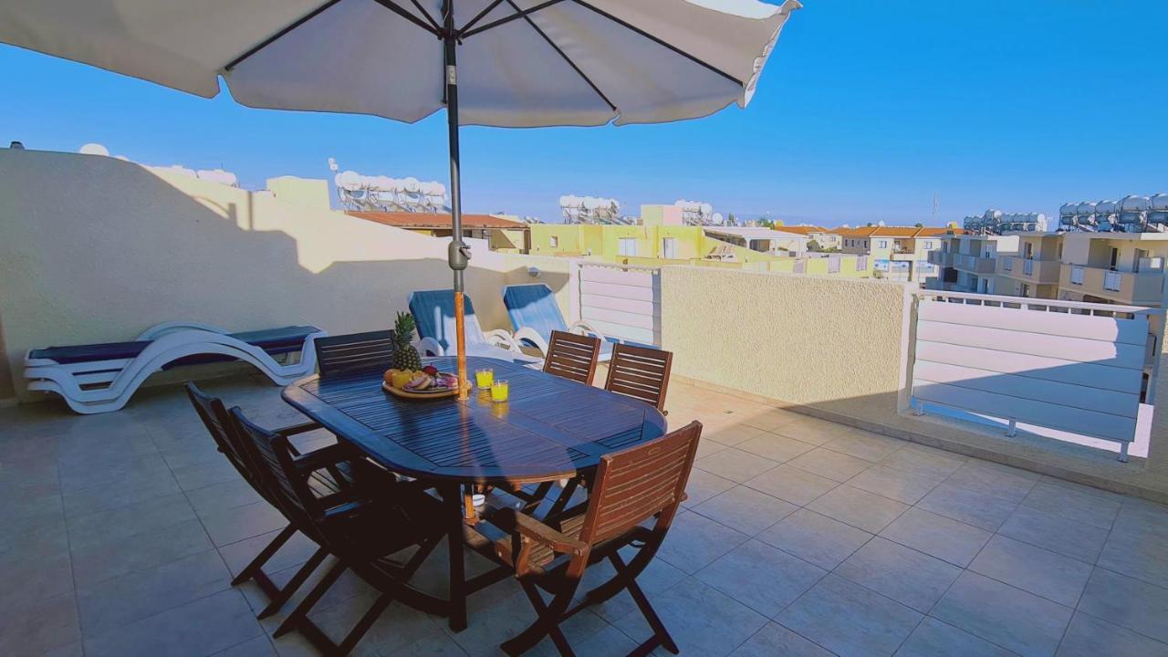 Stay Sunshine Apartment Паралимни Екстериор снимка