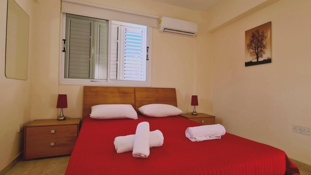Stay Sunshine Apartment Паралимни Екстериор снимка