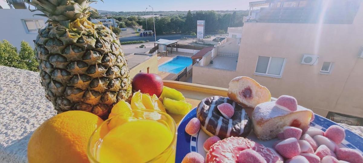 Stay Sunshine Apartment Паралимни Екстериор снимка