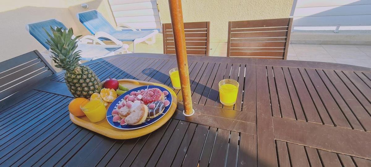 Stay Sunshine Apartment Паралимни Екстериор снимка